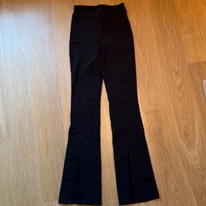 Alo Black Flared Air Brush High waist Flutter Leggings Front Slit